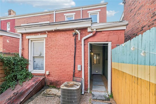 176 Lodi Way, Lawrenceville, PA 15201