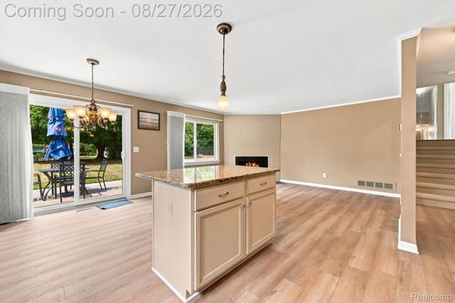42120 Ridge Road W, Novi, MI 48375