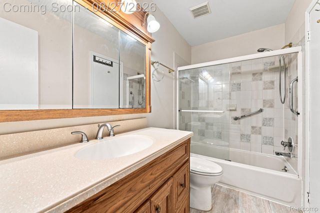 42120 Ridge Road W, Novi, MI 48375