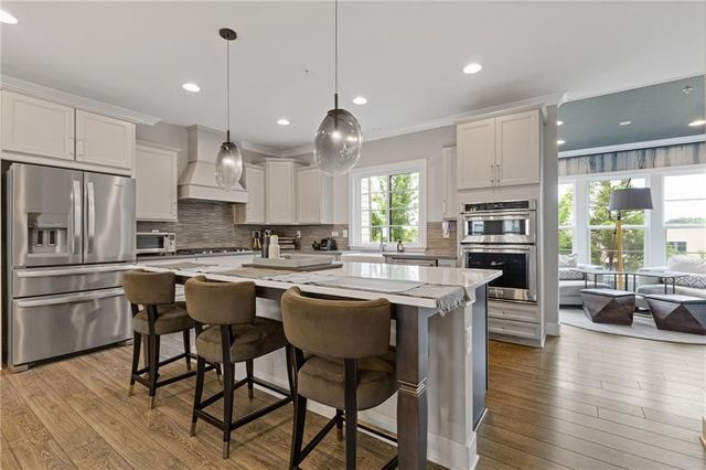 830 Stone Ridge Lane, Atlanta, GA 30324