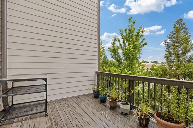 830 Stone Ridge Lane, Atlanta, GA 30324