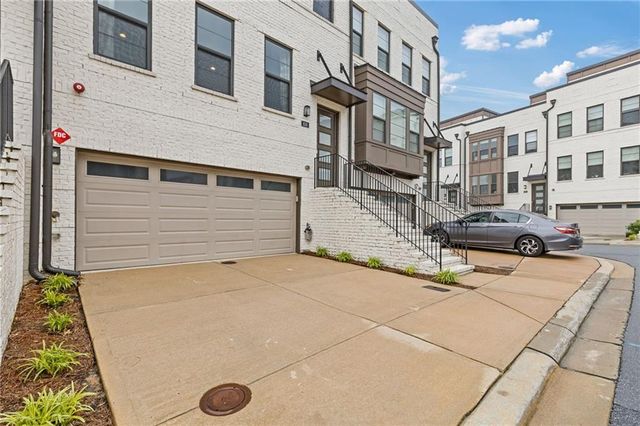 830 Stone Ridge Lane, Atlanta, GA 30324