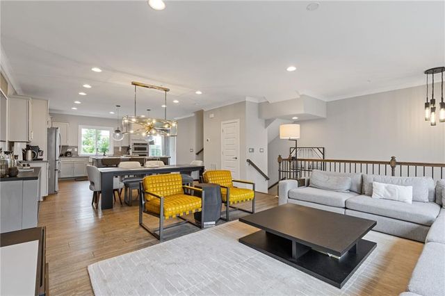 830 Stone Ridge Lane, Atlanta, GA 30324