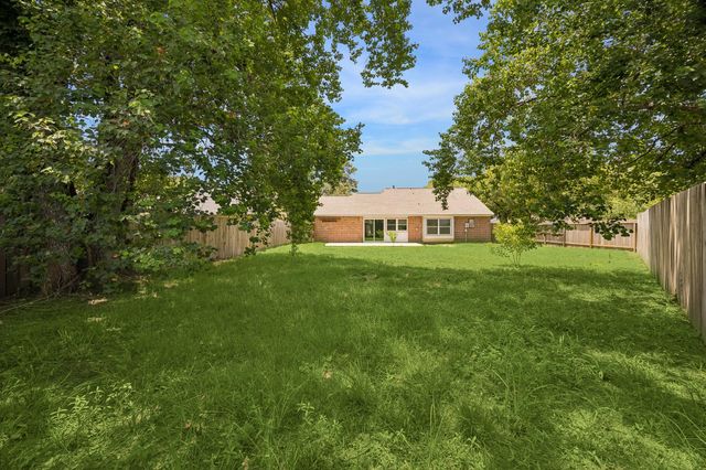 22738 Millgate Drive, Spring, TX 77373