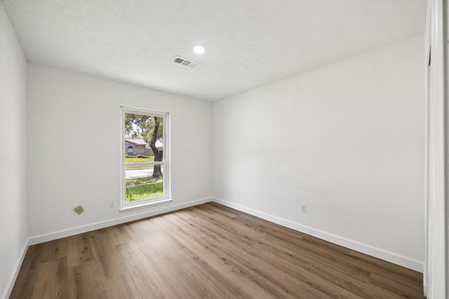 22738 Millgate Drive, Spring, TX 77373