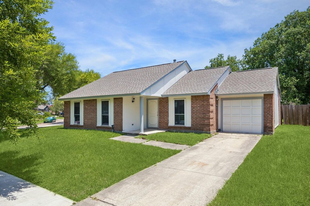 22738 Millgate Drive, Spring, TX 77373