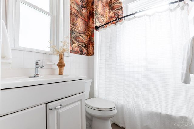 3550 Michigan Avenue, Cincinnati, OH 45208