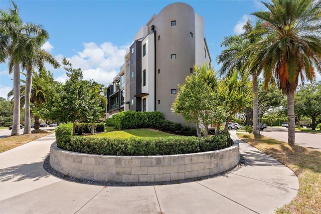 92 W DAVIS BOULEVARD, Tampa, FL 33606
