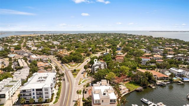 92 W DAVIS BOULEVARD, Tampa, FL 33606