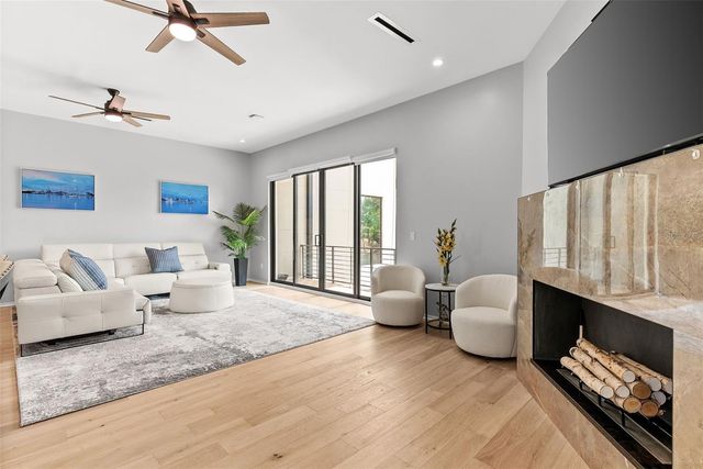92 W DAVIS BOULEVARD, Tampa, FL 33606