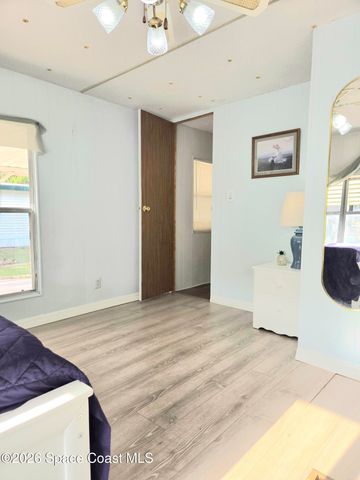 345 Holiday Park Boulevard NE, Palm Bay, FL 32907