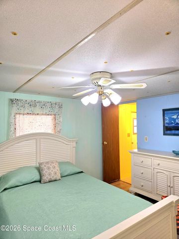 345 Holiday Park Boulevard NE, Palm Bay, FL 32907