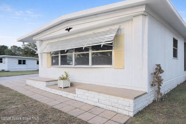 345 Holiday Park Boulevard NE, Palm Bay, FL 32907