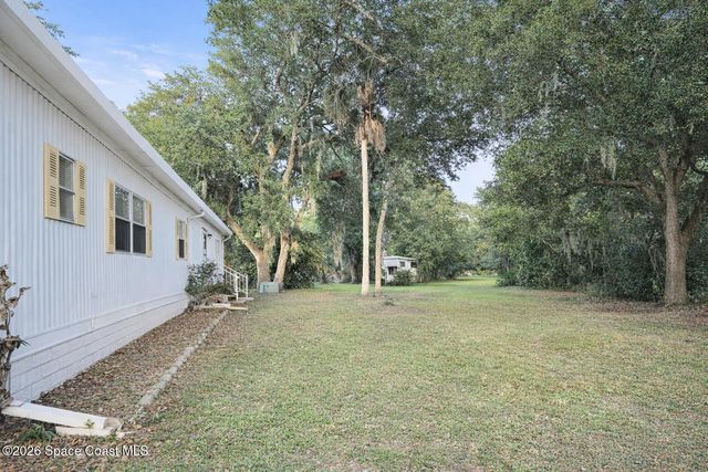 345 Holiday Park Boulevard NE, Palm Bay, FL 32907