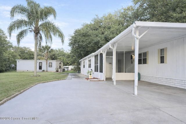345 Holiday Park Boulevard NE, Palm Bay, FL 32907