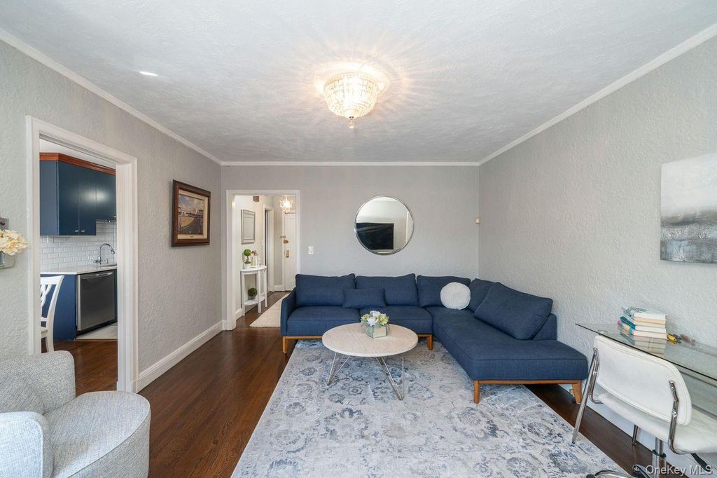 100 Parkway Road 4D, Bronxville, NY 10708 — photo 4
