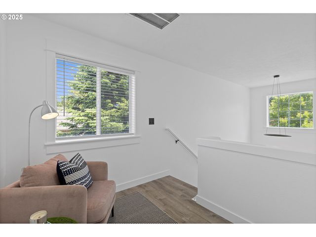 19257 OAK Ave, Sandy, OR 97055