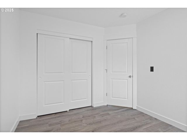 19257 OAK Ave, Sandy, OR 97055
