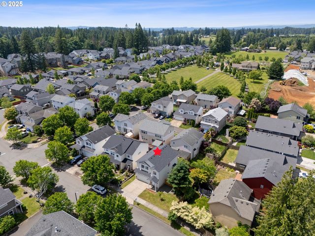 19257 OAK Ave, Sandy, OR 97055