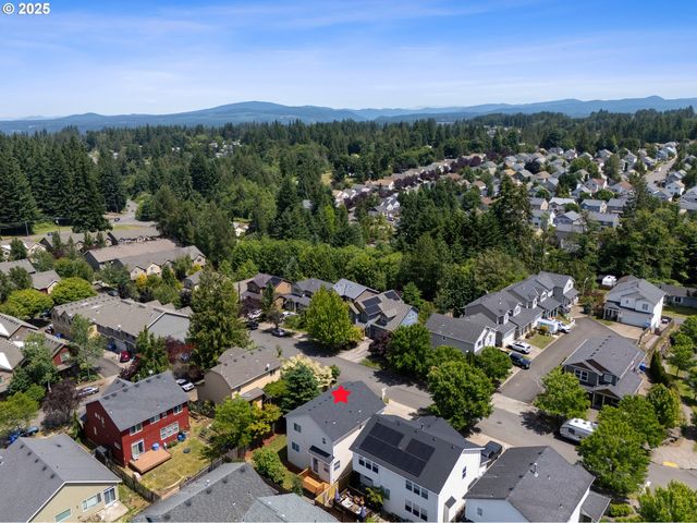 19257 OAK Ave, Sandy, OR 97055
