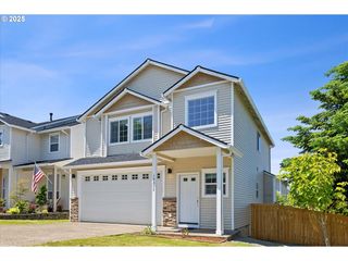 19257 OAK Ave, Sandy, OR 97055
