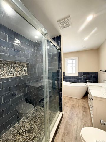 18 Park Hill Drive, New Windsor, NY 12553