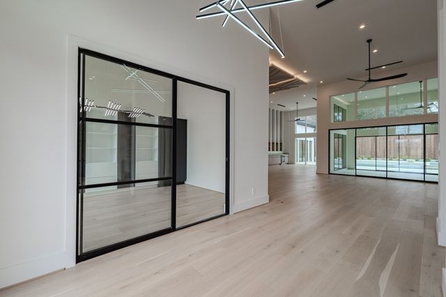 11314 Hillcrest Road, Dallas, TX 75230