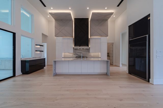 11314 Hillcrest Road, Dallas, TX 75230