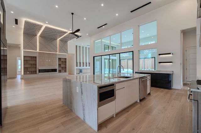 11314 Hillcrest Road, Dallas, TX 75230