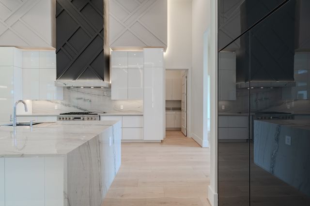 11314 Hillcrest Road, Dallas, TX 75230