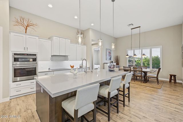 618 E TUMBLEWEED Drive, Phoenix, AZ 85085
