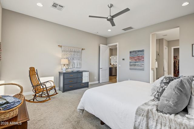 618 E TUMBLEWEED Drive, Phoenix, AZ 85085