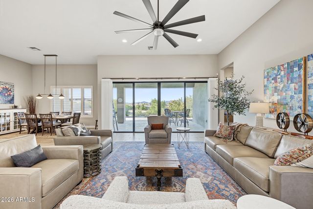 618 E TUMBLEWEED Drive, Phoenix, AZ 85085
