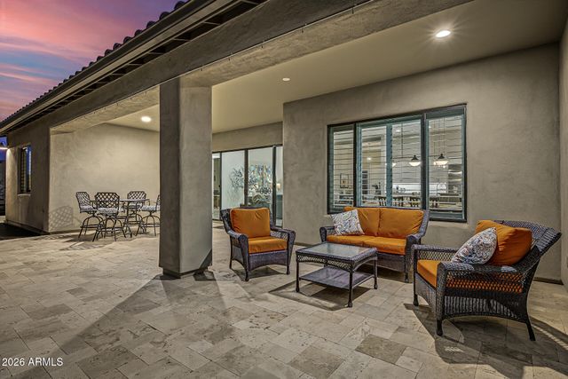 618 E TUMBLEWEED Drive, Phoenix, AZ 85085
