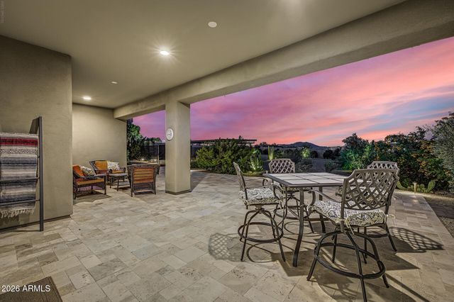 618 E TUMBLEWEED Drive, Phoenix, AZ 85085