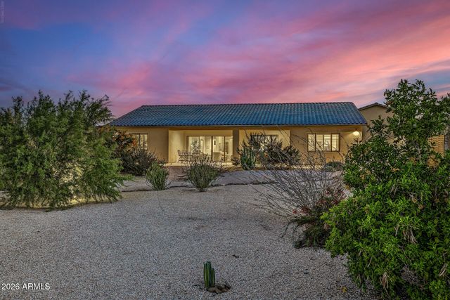 618 E TUMBLEWEED Drive, Phoenix, AZ 85085