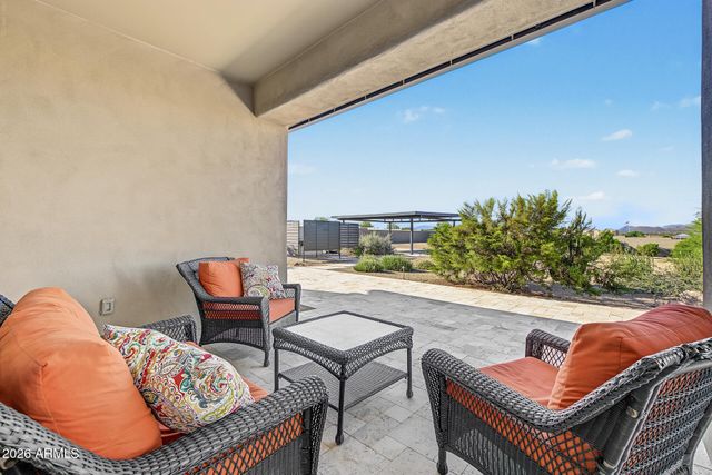 618 E TUMBLEWEED Drive, Phoenix, AZ 85085