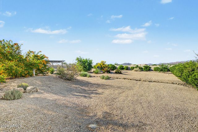 618 E TUMBLEWEED Drive, Phoenix, AZ 85085