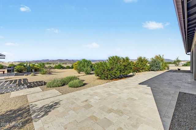 618 E TUMBLEWEED Drive, Phoenix, AZ 85085