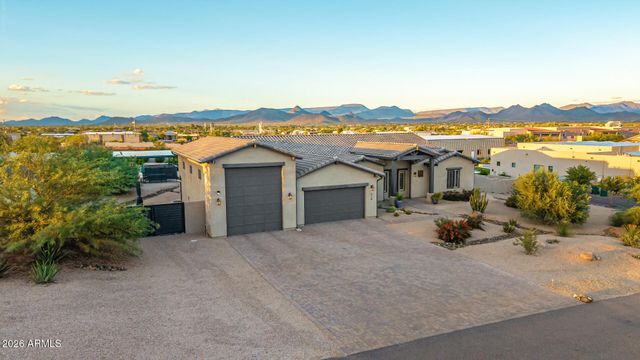 618 E TUMBLEWEED Drive, Phoenix, AZ 85085