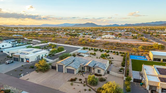 618 E TUMBLEWEED Drive, Phoenix, AZ 85085