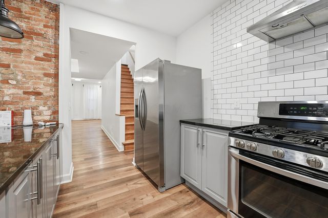 905 Mcallister Avenue, 903, Columbus, OH 43205