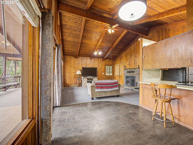 41051 Se COALMAN Rd, Sandy, OR 97055