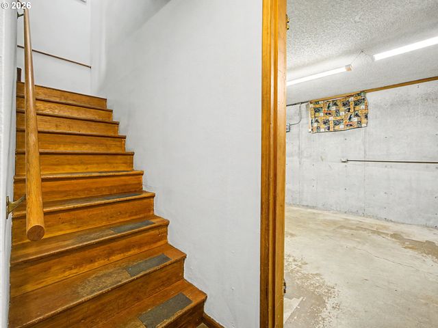 41051 Se COALMAN Rd, Sandy, OR 97055