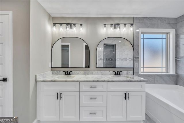 138 Early Drive, Byron, GA 31008