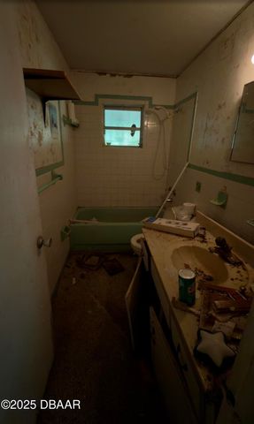 1434 Highridge Avenue, Daytona Beach, FL 32124