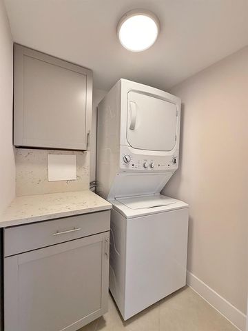4200 N Ocean Drive 2-705, Singer Island, FL 33404