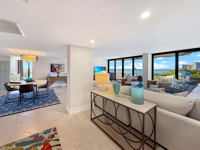 4200 N Ocean Drive 2-705, Singer Island, FL 33404