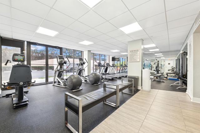 4200 N Ocean Drive 2-705, Singer Island, FL 33404