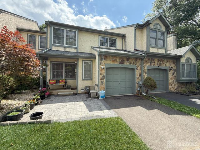 37 Dorchester Drive, East Brunswick, NJ 08816